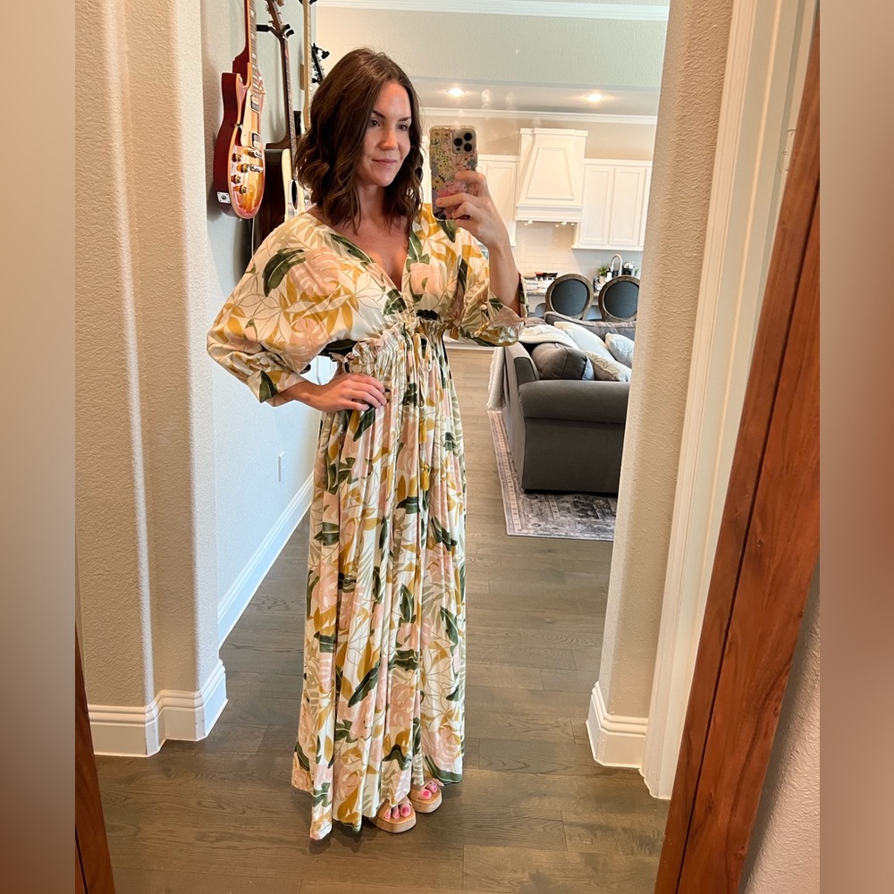 Beachy Floral Maxi dress